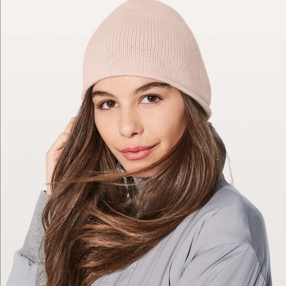 NWT Lululemon cashmere toque hat - Picture 2 of 3